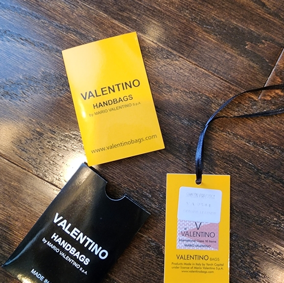 Mario Valentino Simeon Studden Backpack - Picture 4 of 10